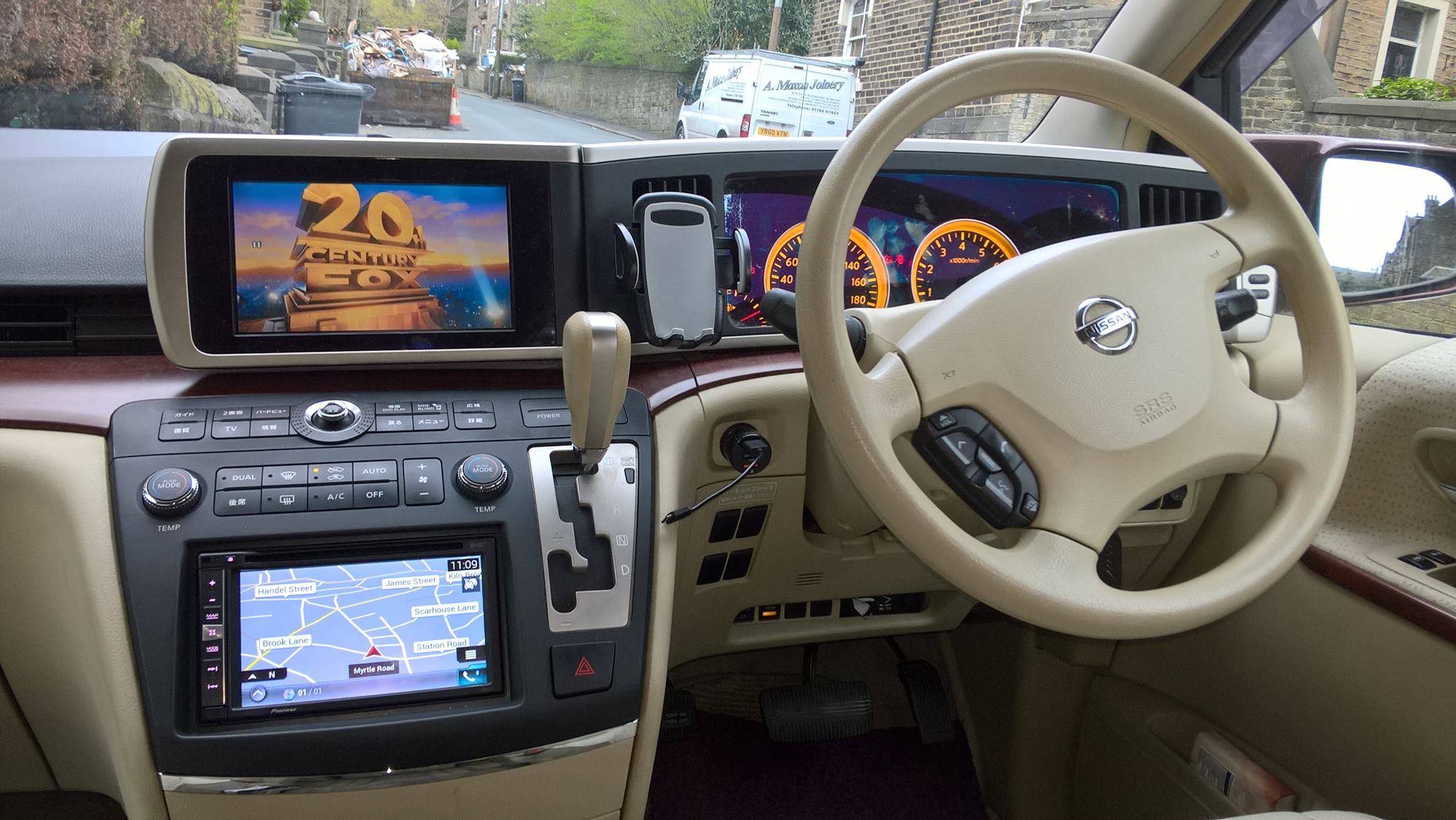 Upgrading Nissan Elgrand from Japanese to UK spec